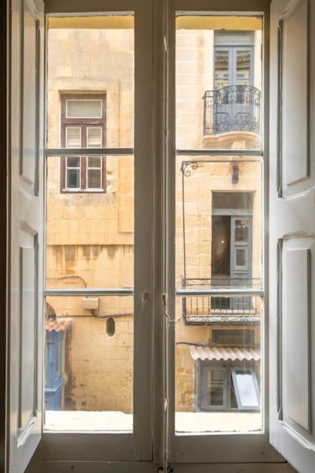 Chic, Stylish & Spacious Flat In Central 발레타 외부 사진